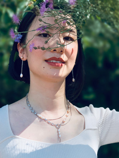 Stationary Design Fresh Water Pearl Necklace